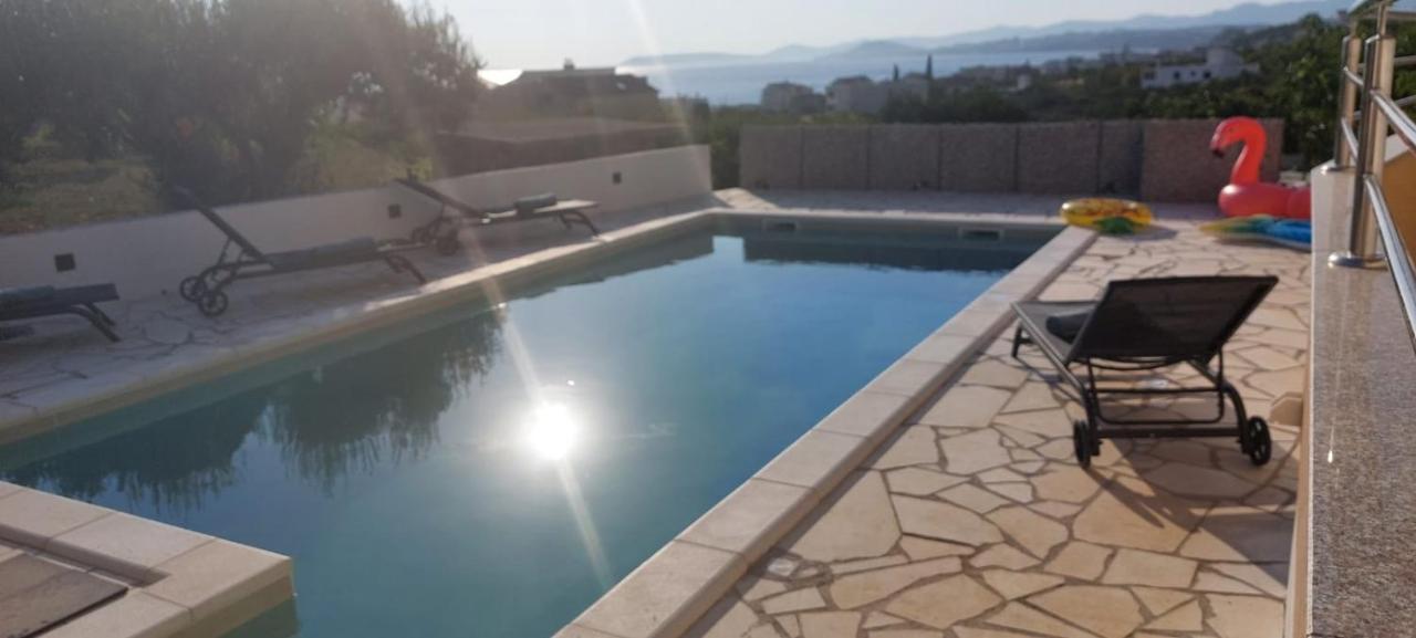 Villa Ana Perfect For Families With Kids And Groups,House With Heated Pool Podstrana Exterior foto