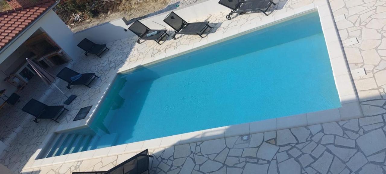 Villa Ana Perfect For Families With Kids And Groups,House With Heated Pool Podstrana Exterior foto