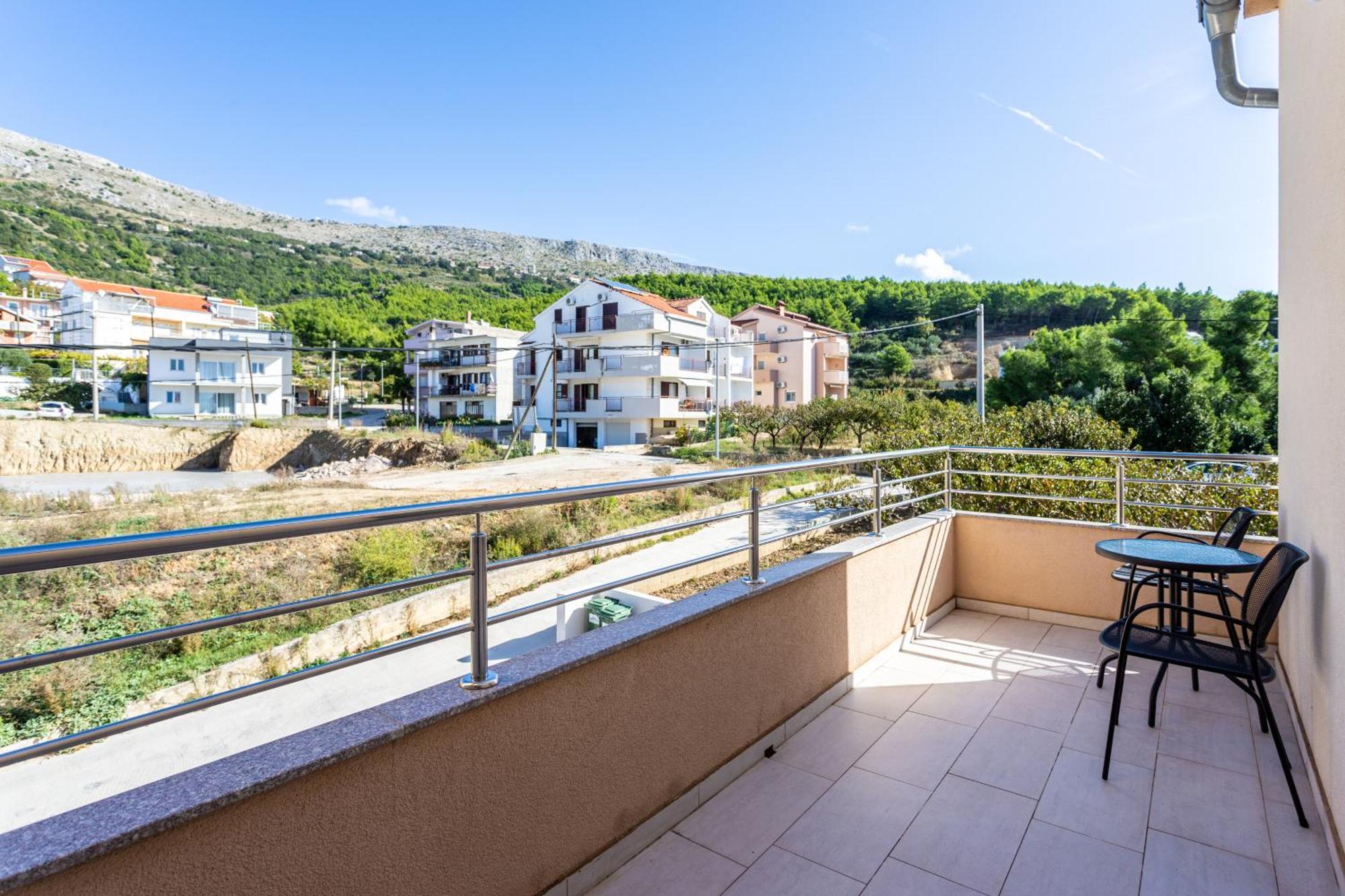 Villa Ana Perfect For Families With Kids And Groups,House With Heated Pool Podstrana Exterior foto