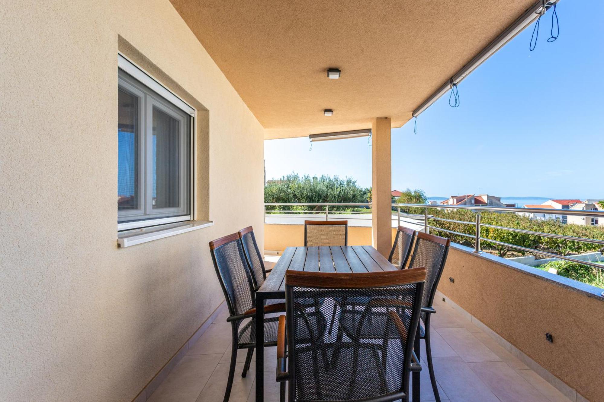 Villa Ana Perfect For Families With Kids And Groups,House With Heated Pool Podstrana Exterior foto