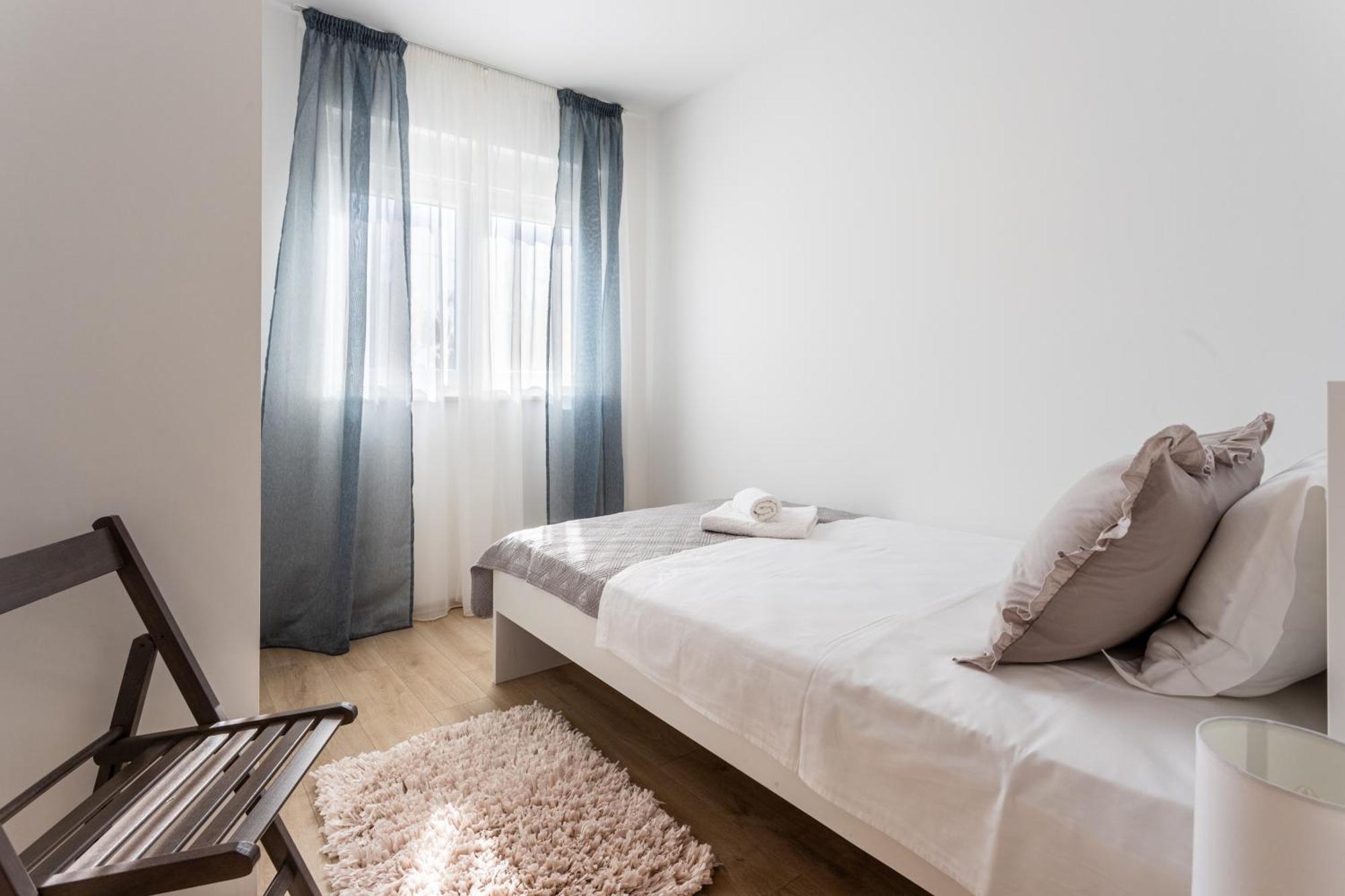 Villa Ana Perfect For Families With Kids And Groups,House With Heated Pool Podstrana Exterior foto
