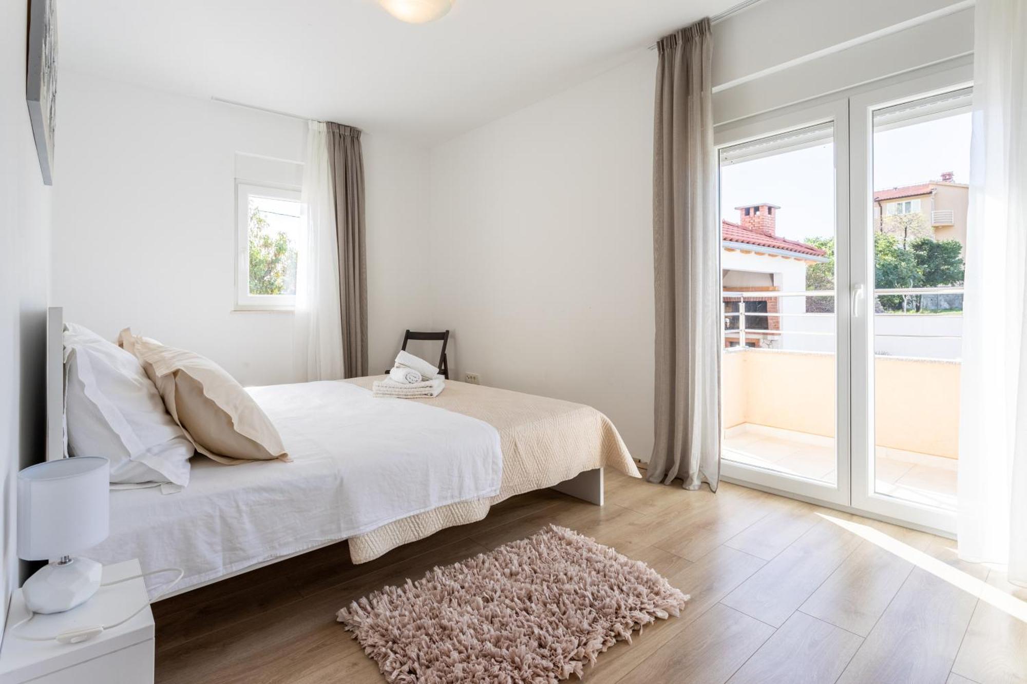 Villa Ana Perfect For Families With Kids And Groups,House With Heated Pool Podstrana Exterior foto